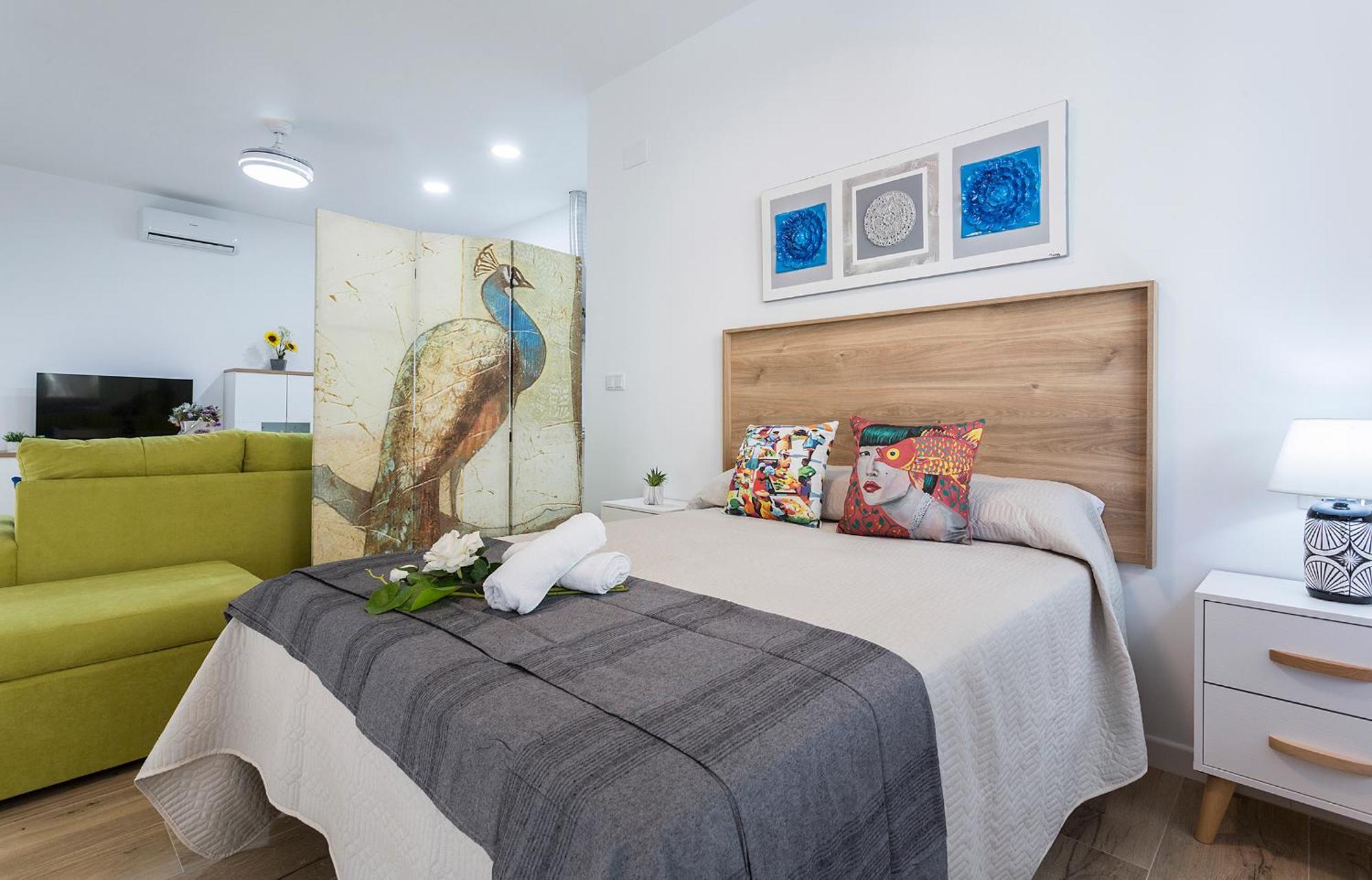 Estudio Moderno Playa Victoria 加的斯 外观 照片